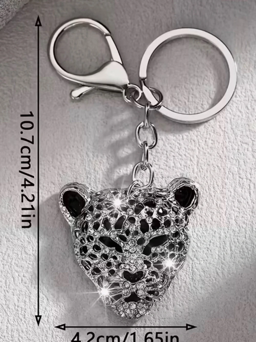 Crystal Leopard Head Keychain - Silver and Black